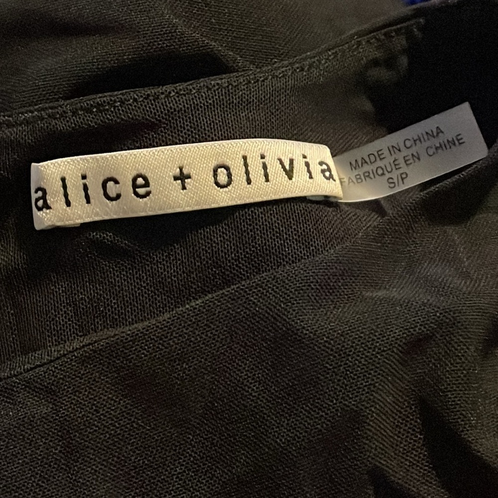 Alice + Olivia Delaina Feather Top - Picture 9 of 11